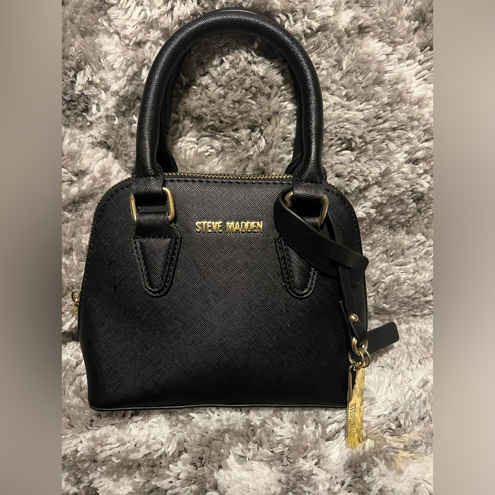 Steve Madden mini hand bag